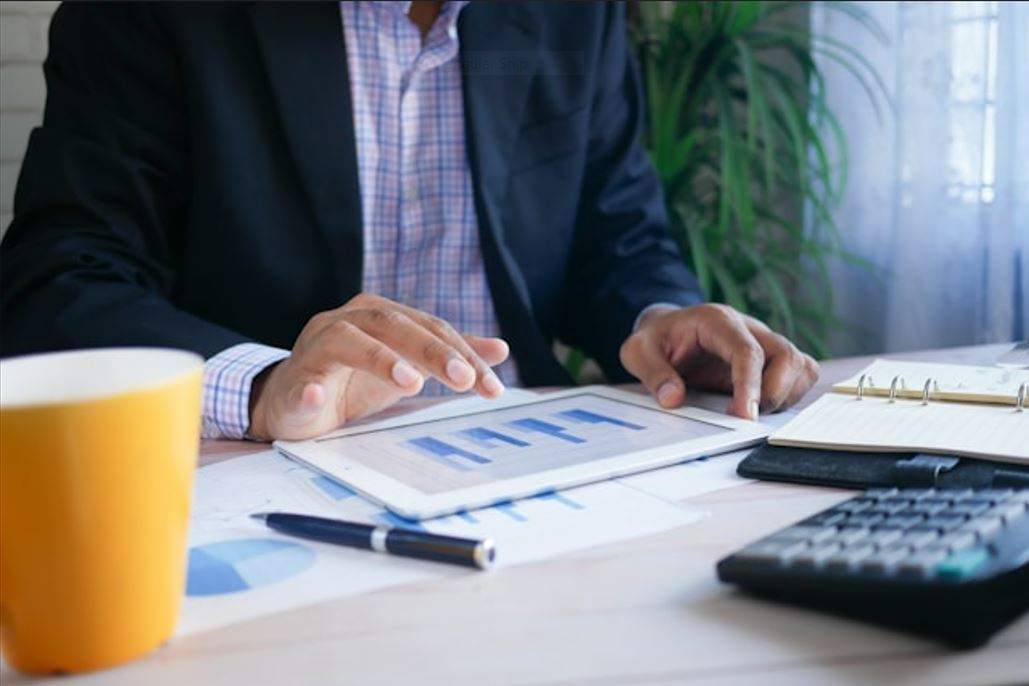 Start Investing as a Finance Student